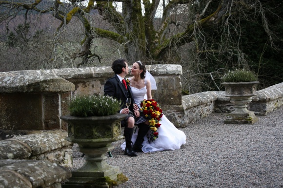 wedding-photography-at-drummuir-castle-0915